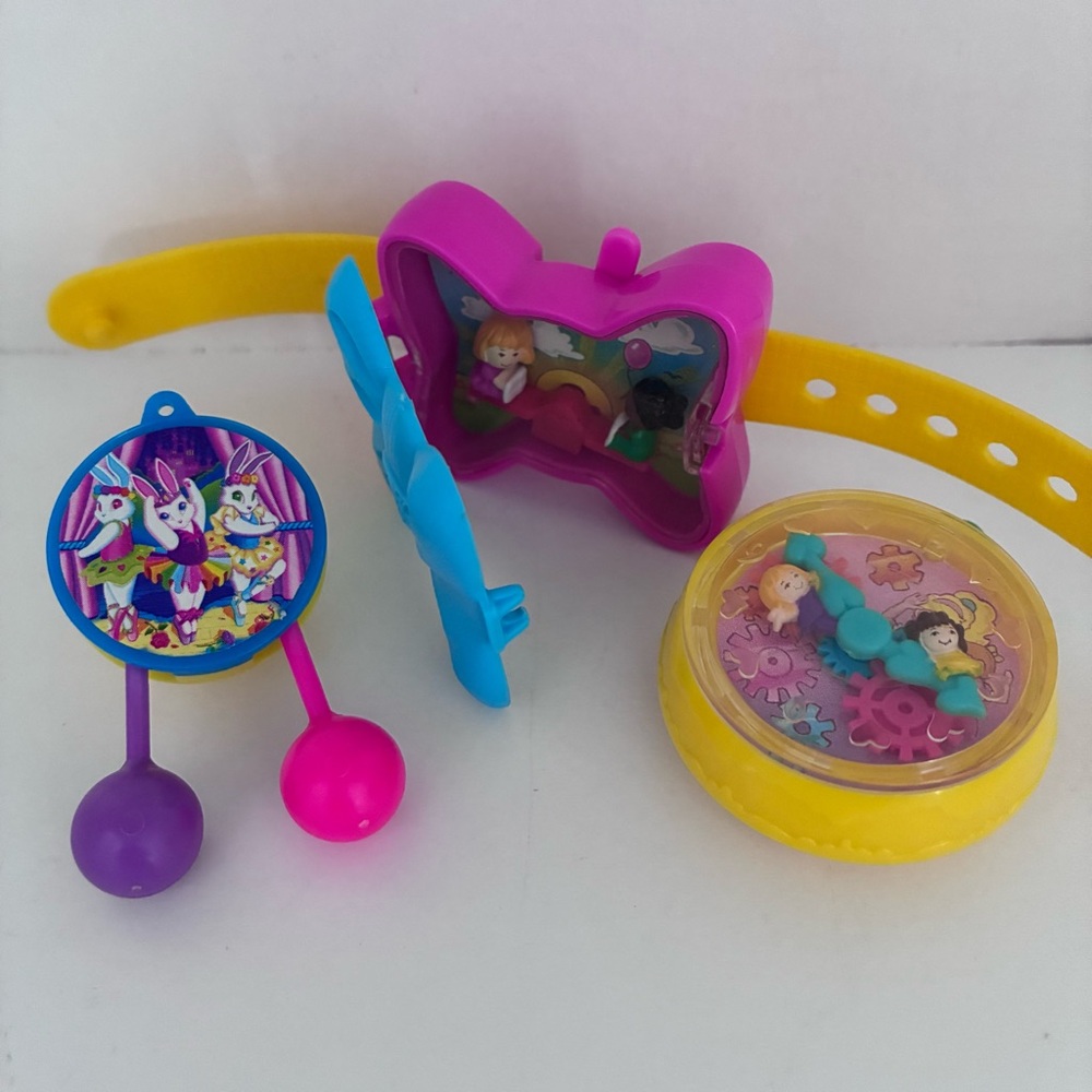 Vintage 90’s Polly Pocket, Lisa Frank 3 toy bundle